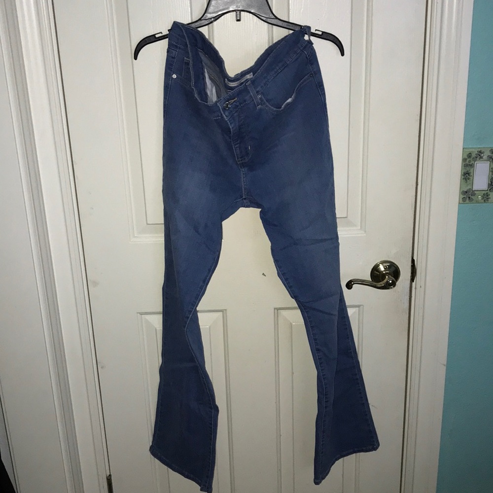 Boot Cup Jeans